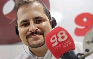 Comunicadores da Rádio Clube 98
